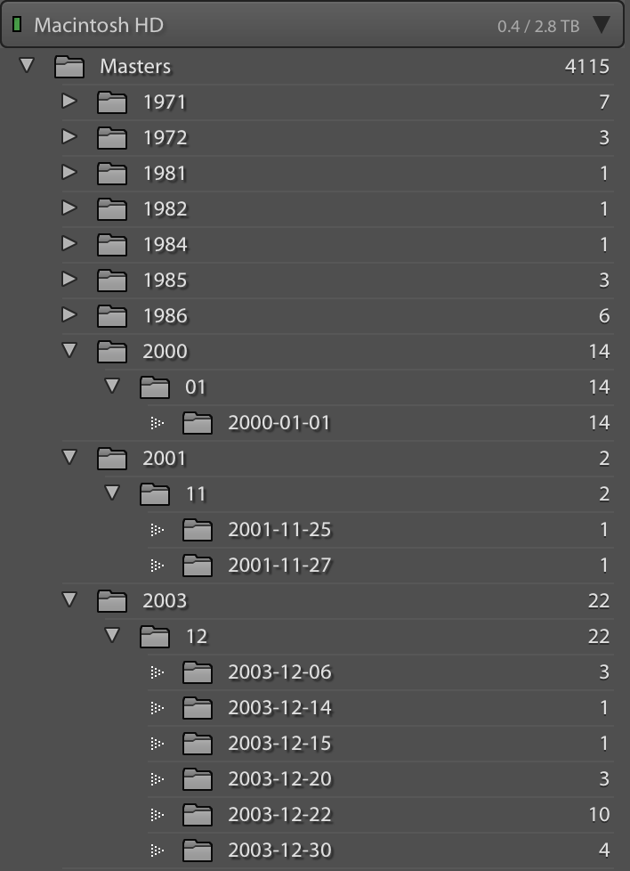 How the Aperture import plug-in organizes your masters.